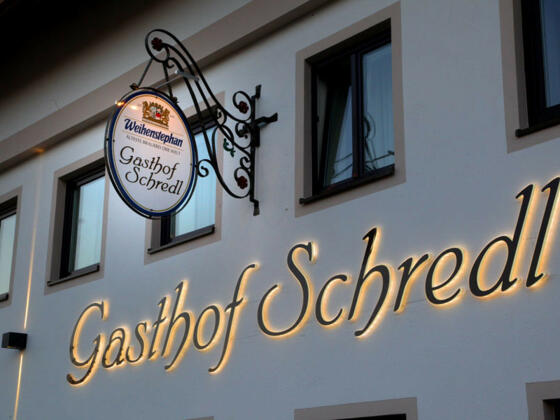 Pension Gasthof Schredl (Freising-Achering)