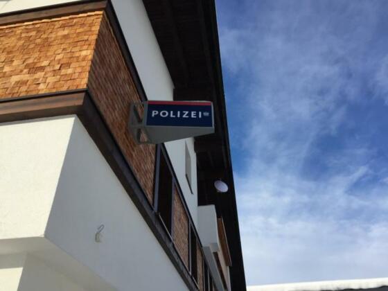 Polizeiinspektion-Grän