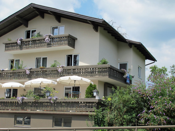 Pension Ebner - Hausansicht