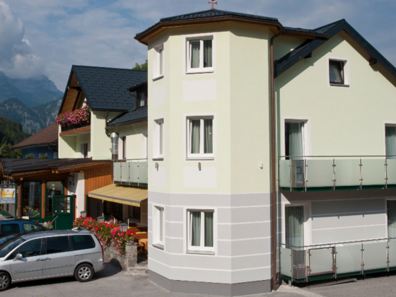 Attersee-Hotel _Gasthaus-Pension_ zur Nixe