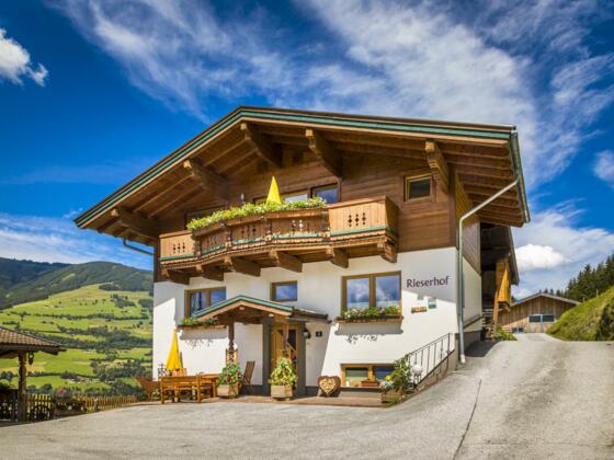 20200708_RieserhofAussen_005_klein