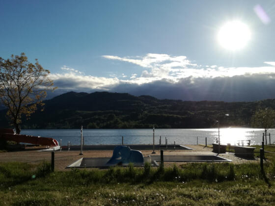 Solar Strandbad Steinbach am Attersee, Sicht auf See