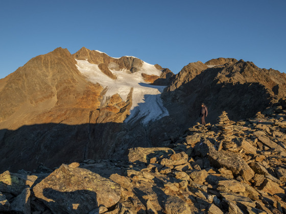 Das Dach Tirols: Wildspitz-Blick vom Wilden Mannle kurz nach Sonnenaufgang.