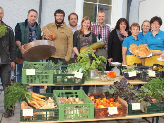 Attergauer Wochemarkt