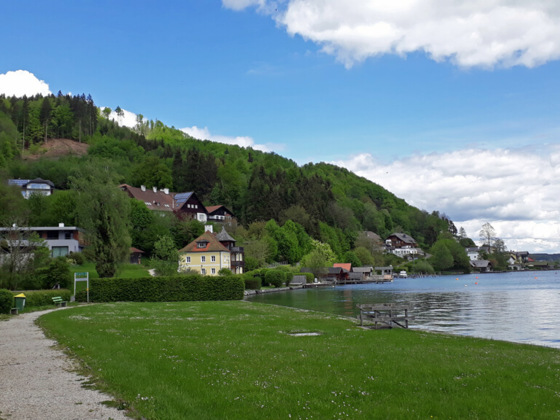 Attesee - Badeplatz an der Hauptstraße