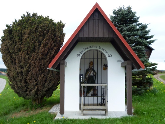 Die Donatus-Kapelle südöstlich von Altenstadt.