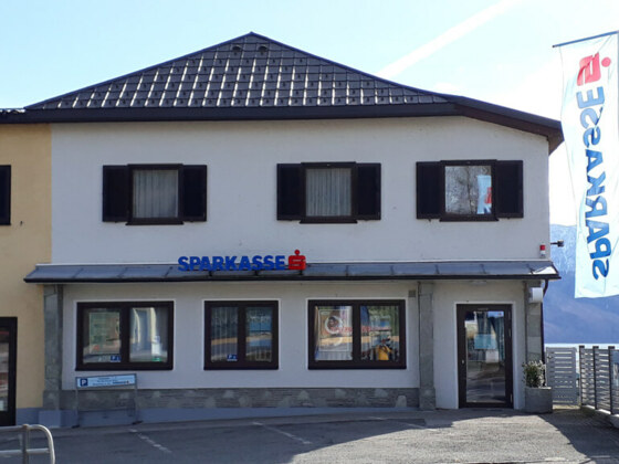 2020 - Sparkasse Attersee Aussenansicht
