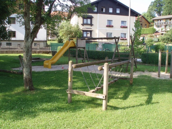 Spielplatz Gemeindegarten 08.jpg