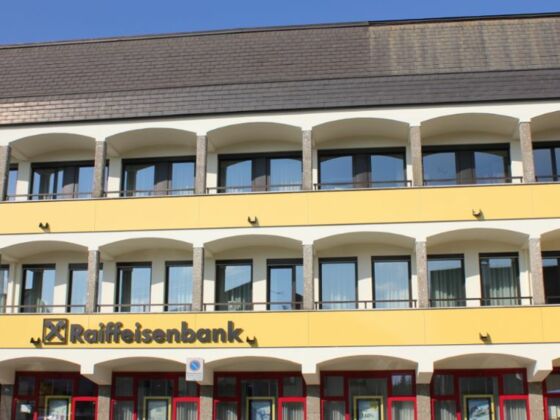 RaiffeisenbankSt.GeorgenimAttergau