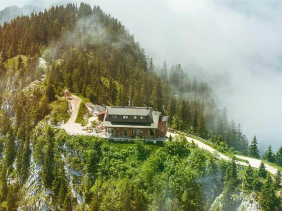Kufsteinerhaus Pendling Wandern Einkehr Alm Hütte