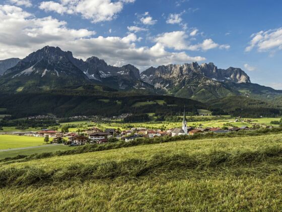 Ellmau_Dorfansicht_Panorama_Wilder Kaiser