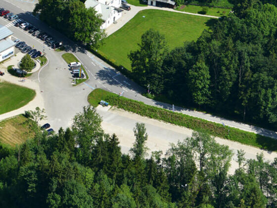Luftbildaufnahme Parkplatz der Katrin Seilbahn