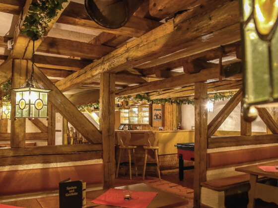 Kellerbar Holzwurm