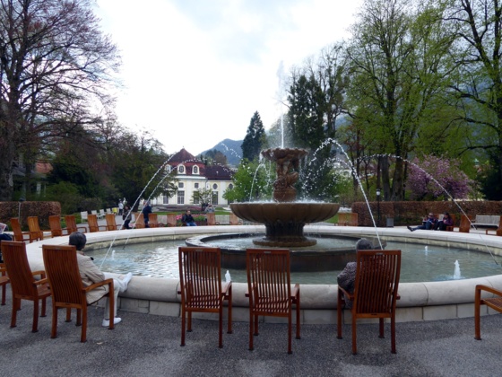 Durchatmen im Königlichen Kurgarten in Bad Reichenhall.