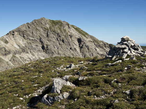 Das kreuzlose Kreuzspitzl vor der  Kreuzspitze