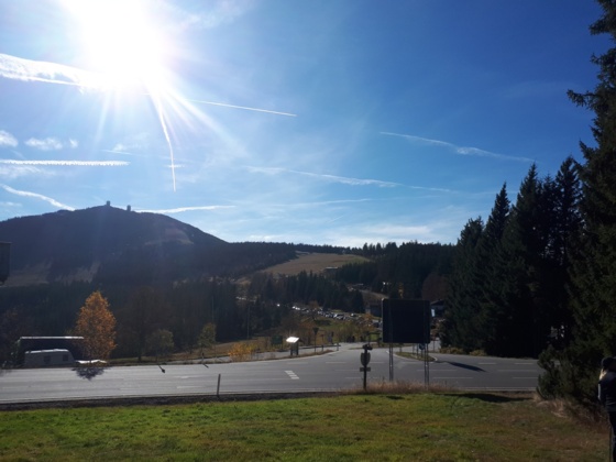 An der Kreuzung bei Brennes beginnt die Tour