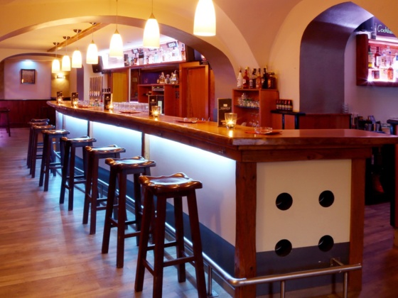 Fuemreif Bar St. Georgen