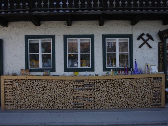 Glasschleiferei Hochhauser auf der Seestraße in Hallstatt