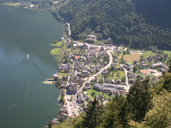 Blick Hallstatt Lahn Salzbergbahn