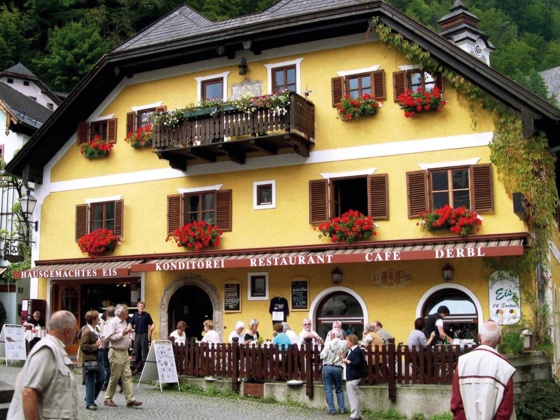 Café und Restaurant Derbl im Zentrum