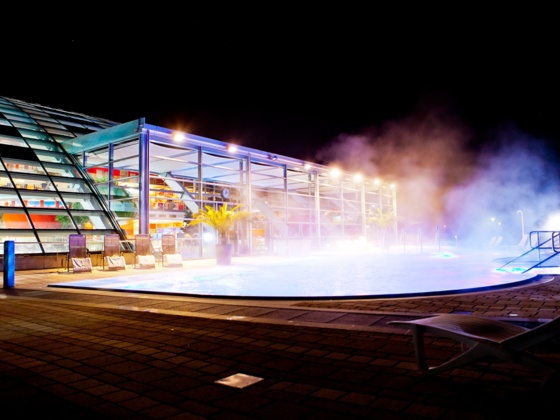 Cambomare Badewelt Nachts