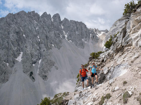 Tendenziell abschüssig: unterwegs auf dem Wilde-Bande-Steig