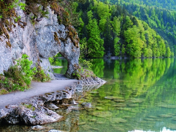 Felsentor am Weißensee