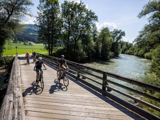 Am Ennsradweg in der Erlebnisregion Schladming-Dachstein