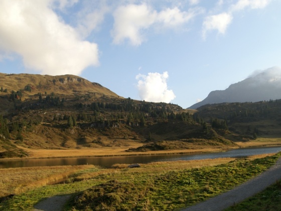 Der Kalbelesee mit der Juppenspitze im Hintergrund.