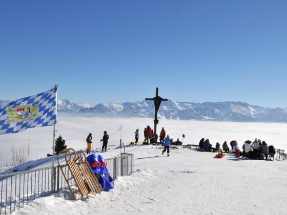 Mittag mit Traumausblick