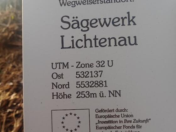 Standortschild Wegweiser Sägewerk