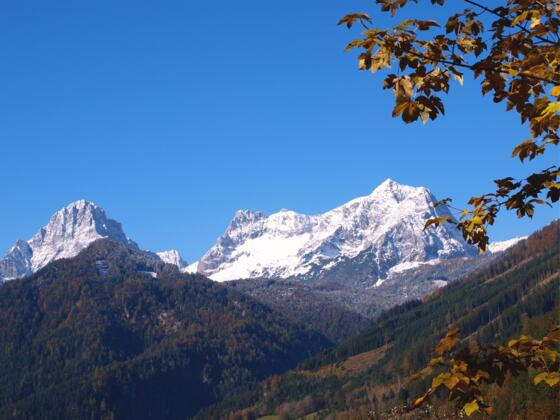 Stodertaler Aussichtsplattform 810 m mit Spitzmauer und Priel