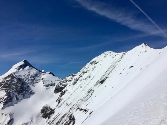 Gipfelgrat: Schneespitz, Hoher Tenn und Wiesbachhorn (re.)