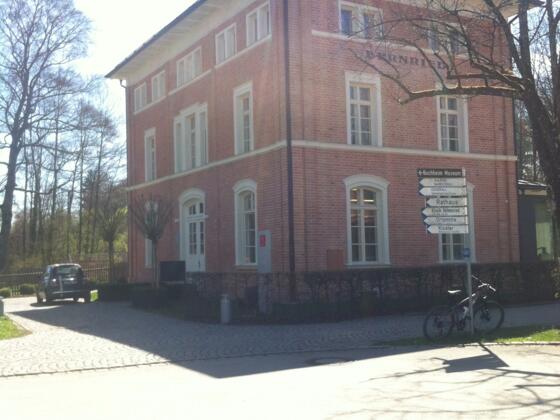 Clement Chococult im alten Bahnhof