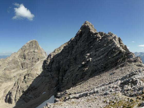 Bretterspitze (mit Westgrat) und Urlbleskarspitze - re nach li, von Gliegerkarspitze