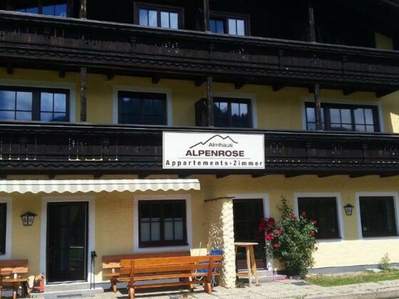 Appartementhaus Alpenrose Postalm