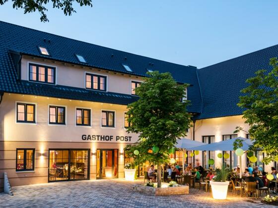 "die POST Hotel + Gasthof" - Aussenansicht