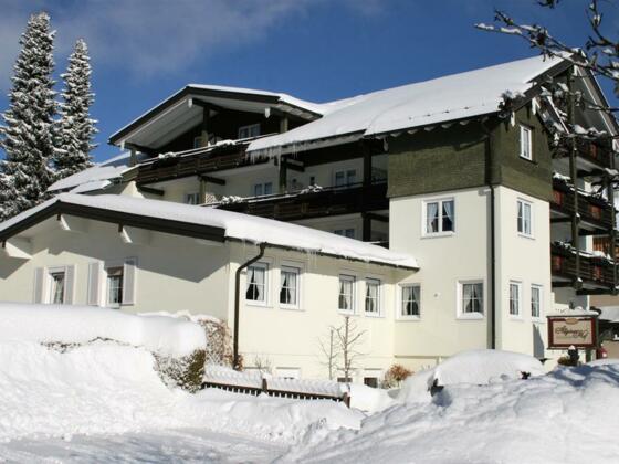 Allgäuer Hof im Winter 1