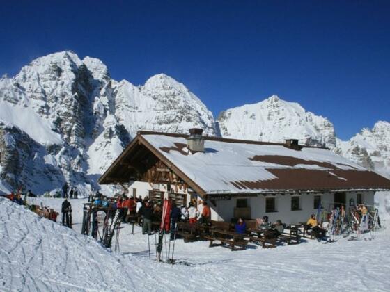 Sennjoch-Hütte Winter