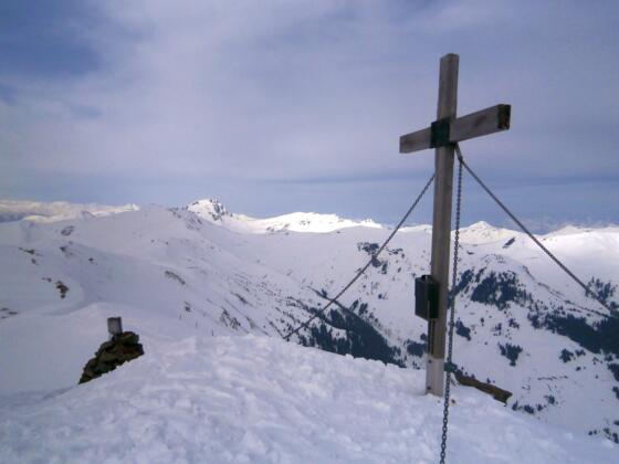 Gipfelkreuz am Bärensteigkopf, 2225 m