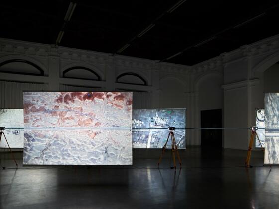 Paul Kolling: Break of Gauge (Installationsansicht Harburger Bahnhof)