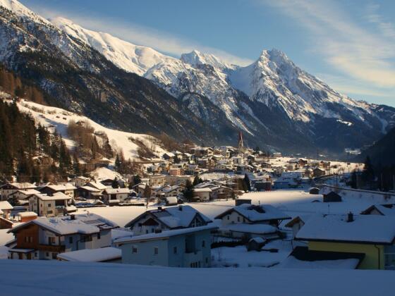 Pettneu am Arlberg im Winter.