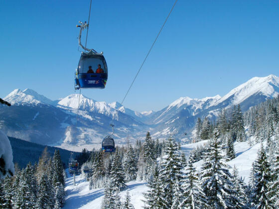 Gondel im Skigebiet Ehrwalder Almbahn