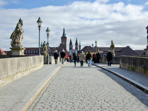 Würzburg, Alte Mainbrücke