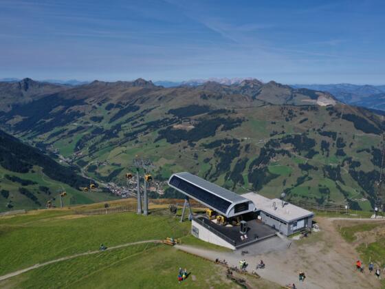Westgipfelbahn im Sommer