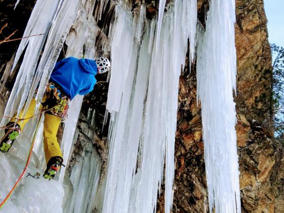 Am Beginn der 3. SL vor der überhängenden Eiszapfenstelle