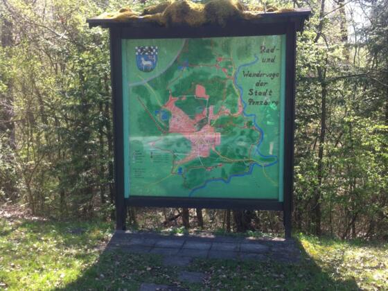 Wandertafel am Startpunkt