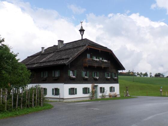 An der Talstation der Karkogelbahn