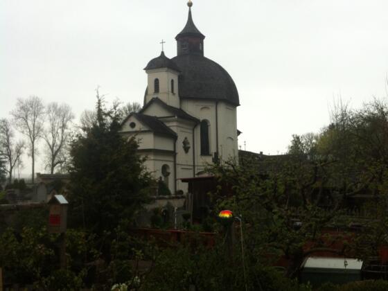 Katholische Friedhofskapelle St. Karl Borromäus oder Heilig-Kreuz-Kapelle