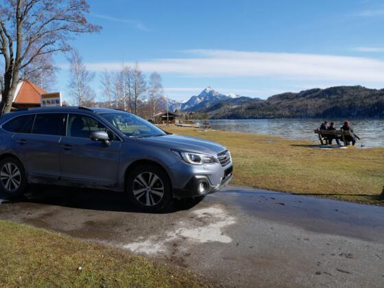 Mit dem Subaru Outback am Weißensee